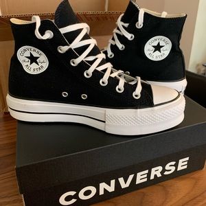 Converse -Chuck Taylor- High Top Platform Sneaker